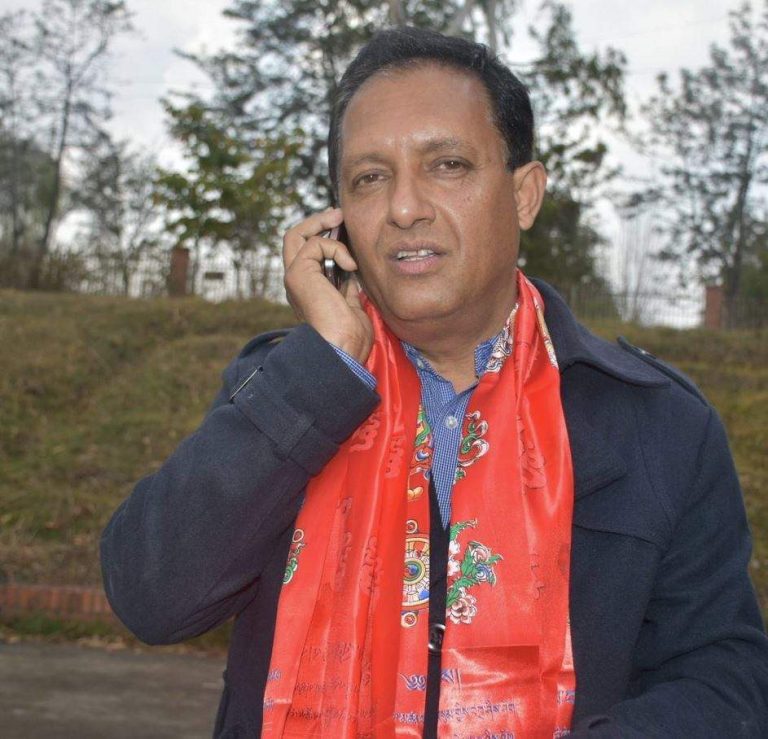 नैतिकतामा कुनै दाग नलागेका गोबिन्द भट्टराईलाई भोट किन दिने ?