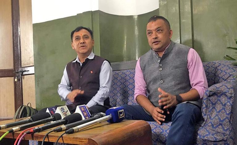 मूल्यको राजनीतिमा गगन–विश्वको जित, भोटको राजनीति भोलि जितिन्छ