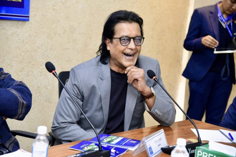 महानायक राजेश हमालको नाममा १२ लाखभन्दा बढी रकम हिनामिना